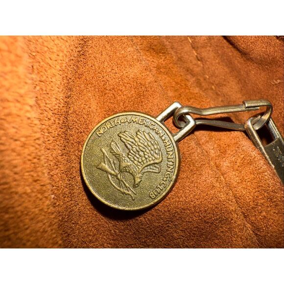 Vintage 1980s Marshall Fields New Traditions Brown Suede Bomber Jacket – North A - Picture 12 of 12